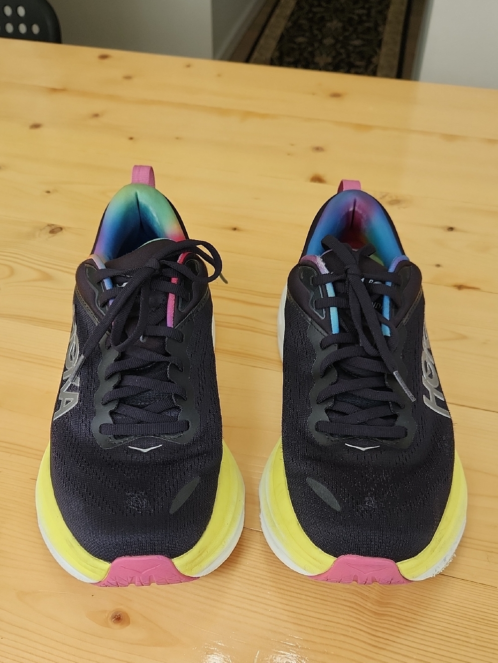 Hoka One One Bondi 8 Size 9.5 Max Cushion Running Shoes Black Rainbow Trim - Picture 4 of 17